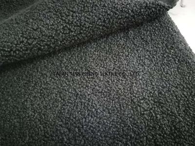 Polyester teddy fur 440 G/M2